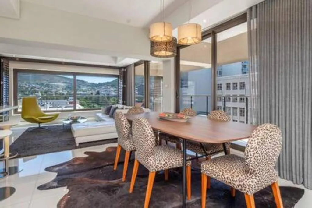 Cape Town City - Stunning 2 Bed - Iconic Views Südafrika