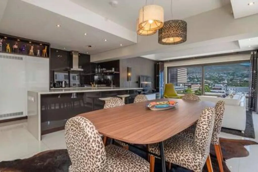 Apartment Cape Town City - Stunning 2 Bed - Iconic Views South Africa