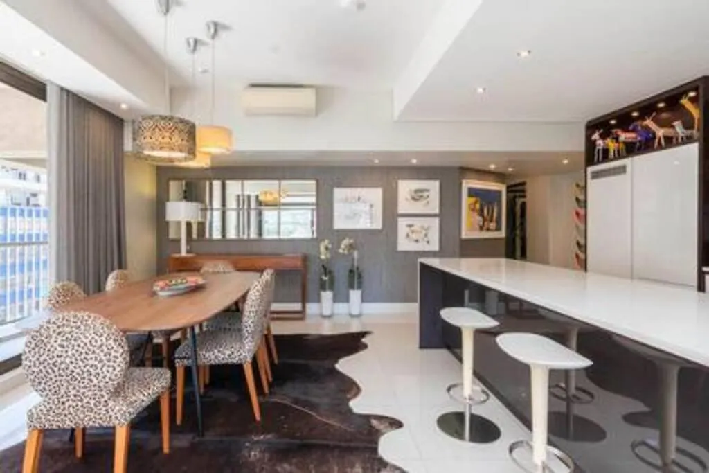 Cape Town City - Stunning 2 Bed - Iconic Views 0*, Cape Town